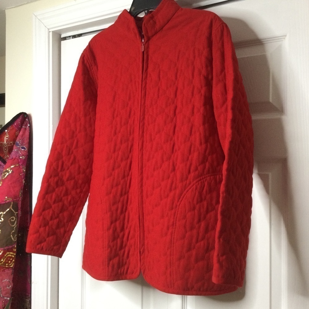 Light red jacket - Picture 2 of 9